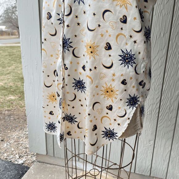 Vintage 90s Kathryn Celestial Sun Moon Print Button-Front Nightshirt Dress - Picture 5 of 11
